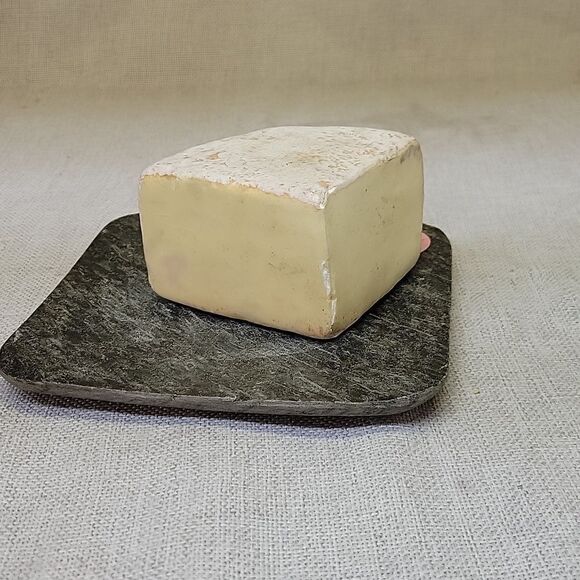 Wine Bottle S&P shakers, Cork Screw, Cheese Cutter W/ Tray 2 Books - Picture 11 of 11